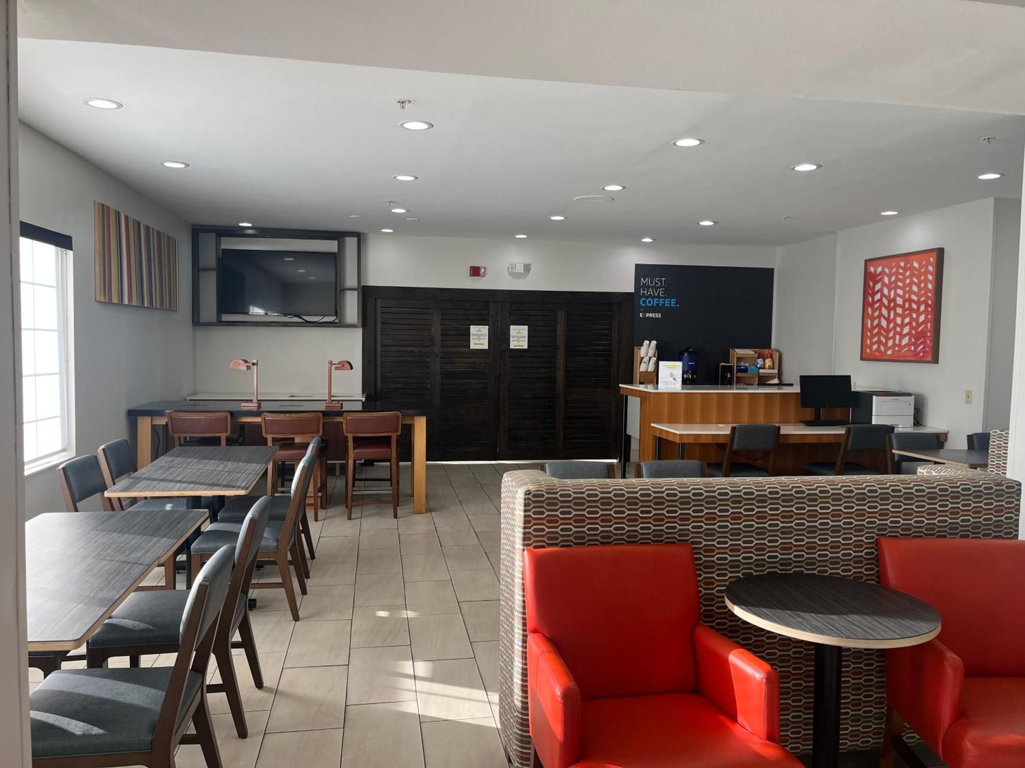 Express By Ihg Hotel